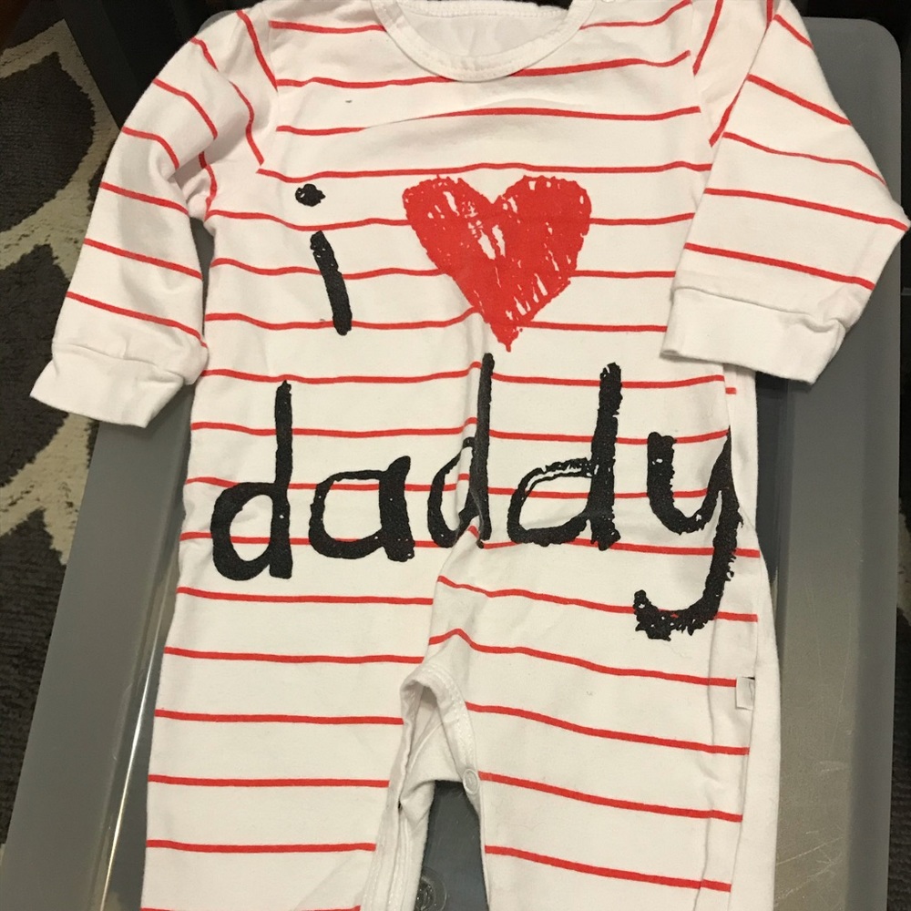 Long sleeve unisex onesie with feet